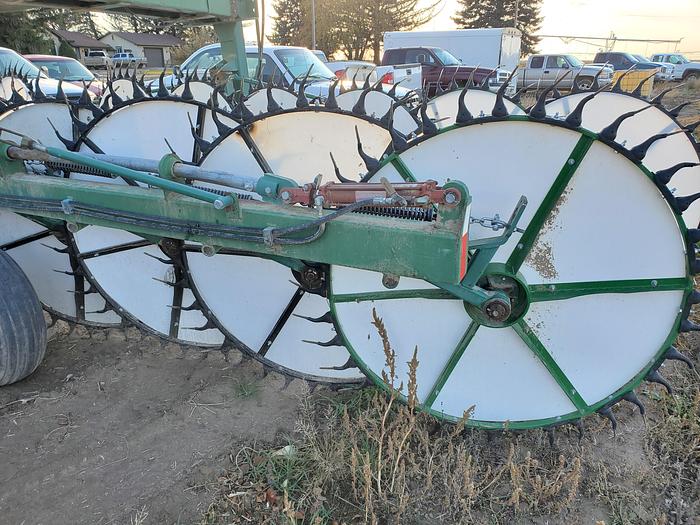 Used Allen 8703 Wheel Rake