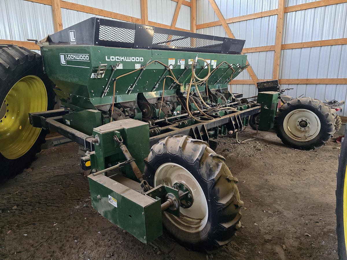 Used Lockwood 4R36 Potato Pick Planter