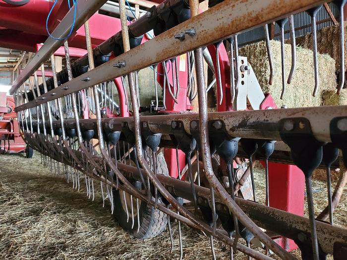 Used 2007 TwinStar 2030 Rake