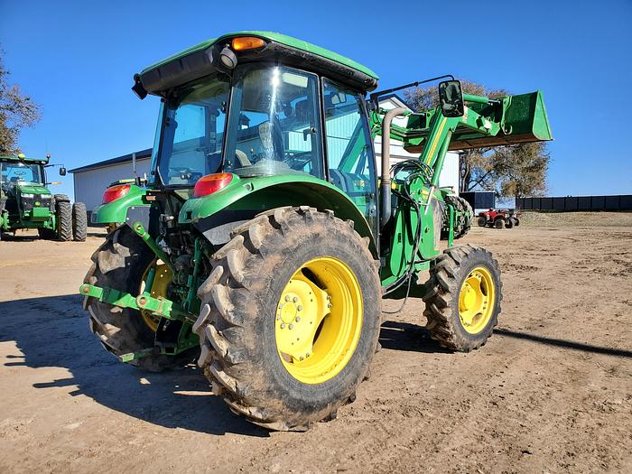 Used 2014 John Deere 5085E Tractor w/ Loader - 3500 hrs