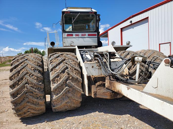 Used Big Bud 525/50 Tractor + 25 cyd Scraper w/ GPS