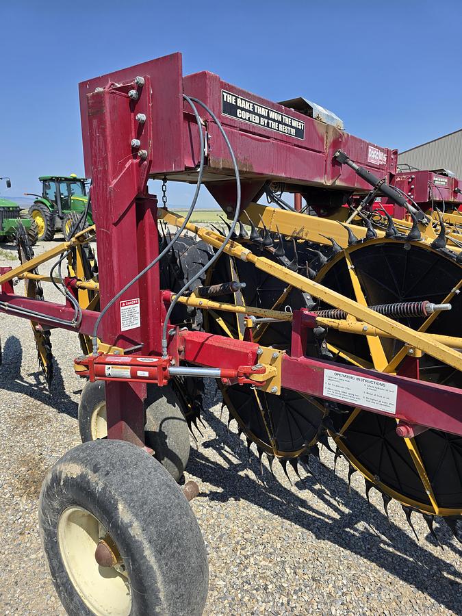 Used 2015 Darf 1017FDWB Wheel Rake (2 Available)