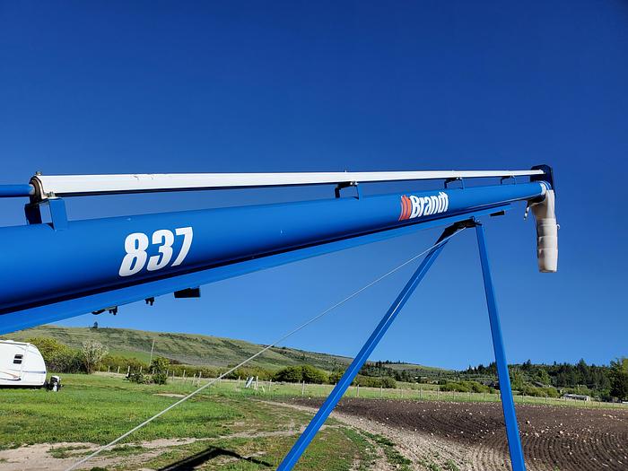 Used Brandt 837 Grain Auger