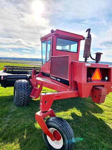 Used MacDon 7000 Windrower w/ 14' Grass Seed Header