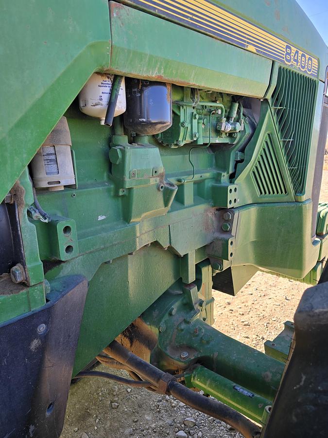 Used 1996 John Deere 8400 Tractor