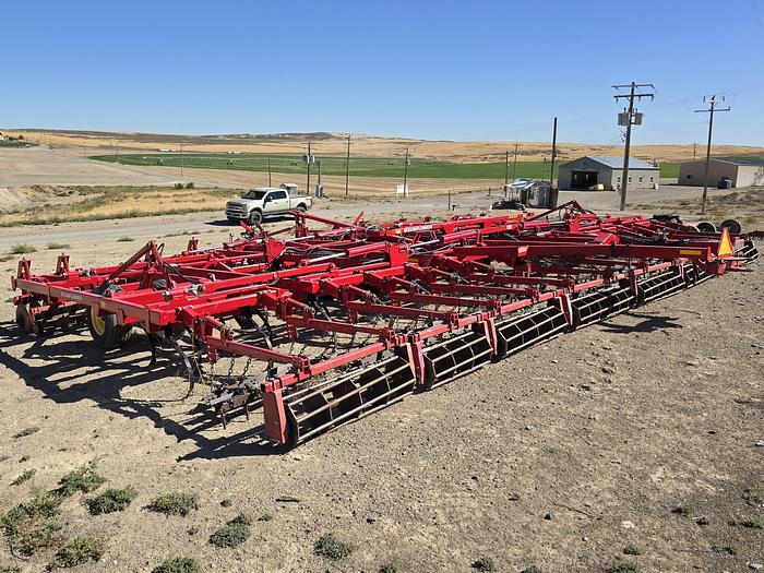 Used 2016 40' Sunflower 6433 Mulch Finisher