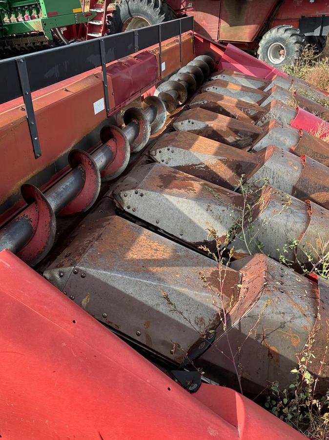 Used Case 1083 Corn Header - 8R30