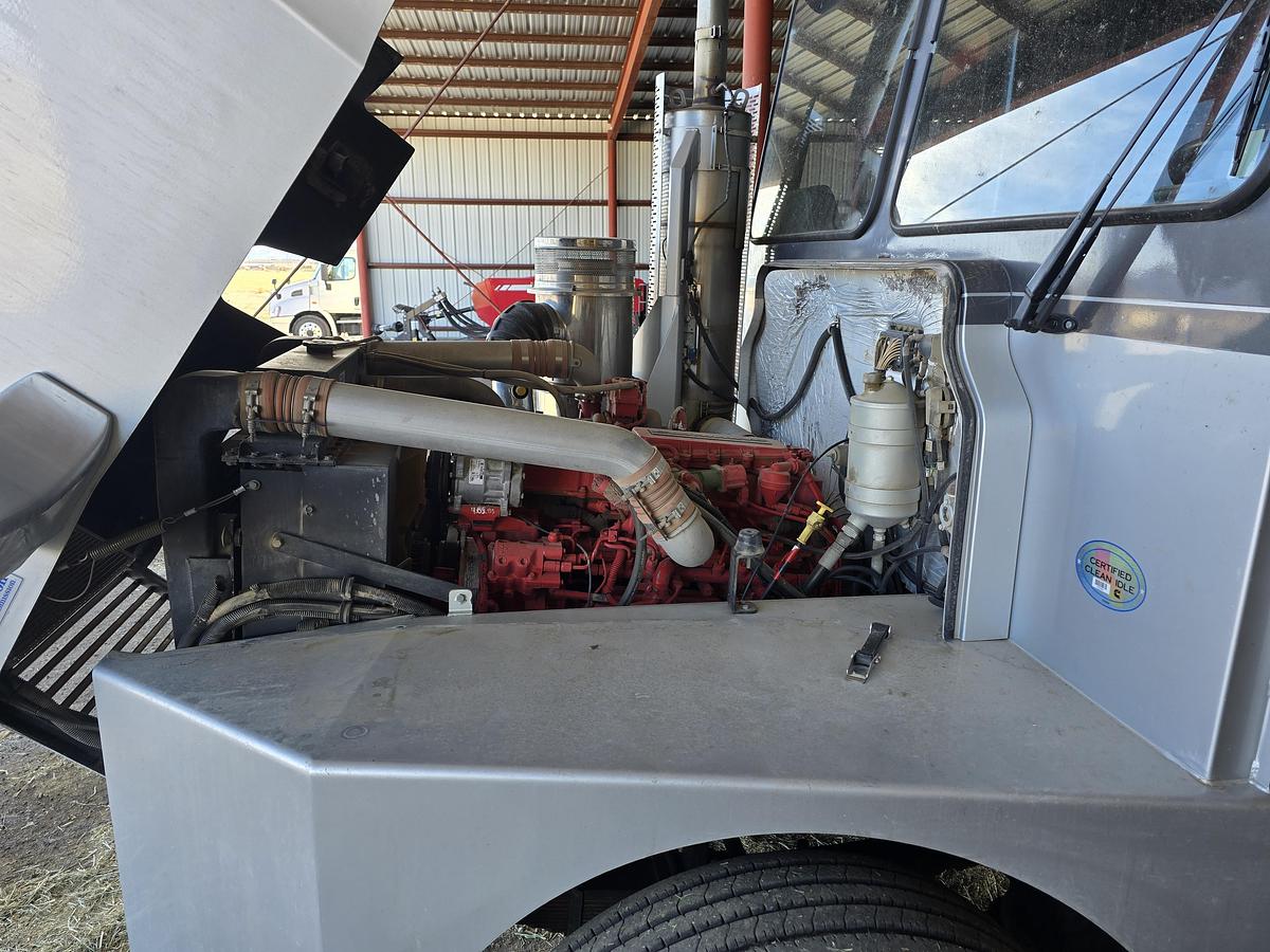 Used 2013 RoadRunner Hay Squeeze