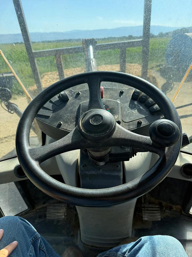 Used 2014 Cat 908H2 Wheel Loader w/ 4200 hrs