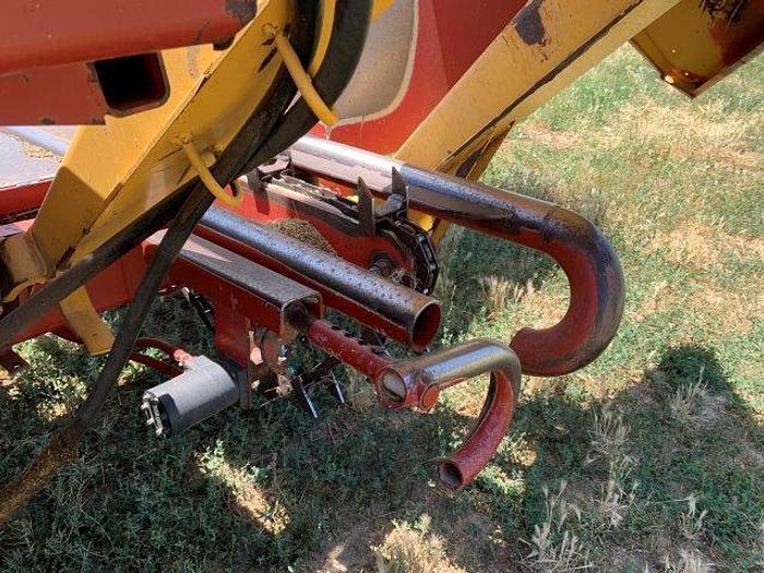 Used New Holland 1095