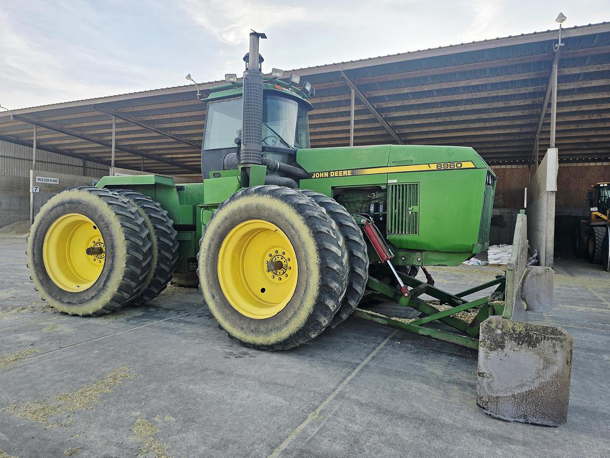 Used 1990 John Deere 8960 Tractor w/ Silage Blade