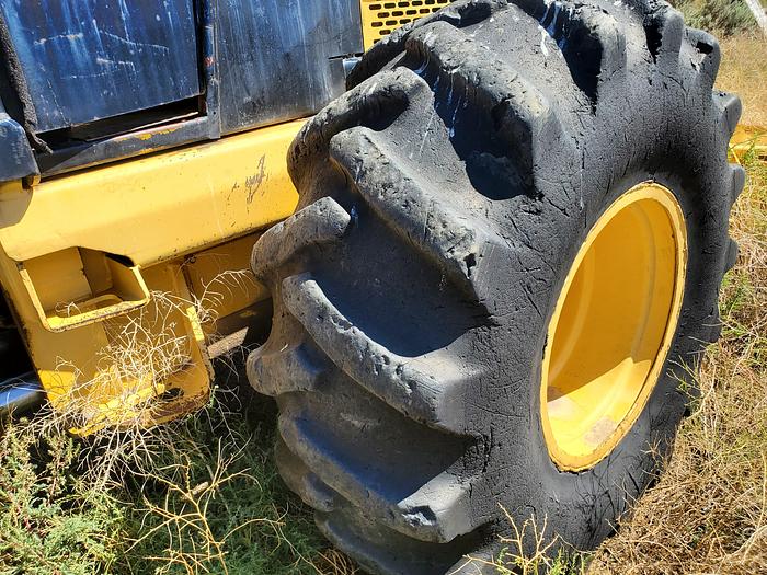 Used John Deere 640 Skidder