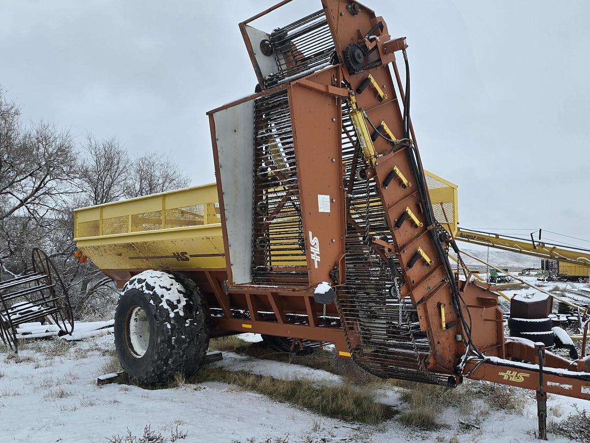 Used H&S 30-Ton Sugar Beet Cart