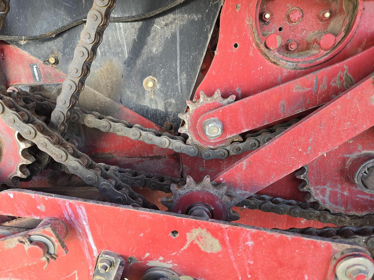 Used 2003 New Holland BR780 Round Baler