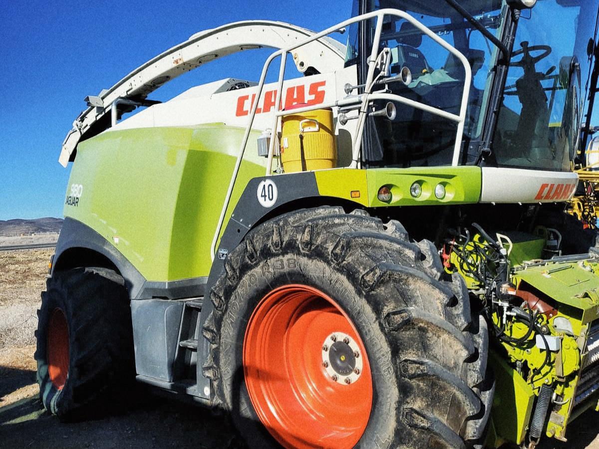 Used 2016 Claas Jaguar 980 Forage Harvester w/ 3000 hrs