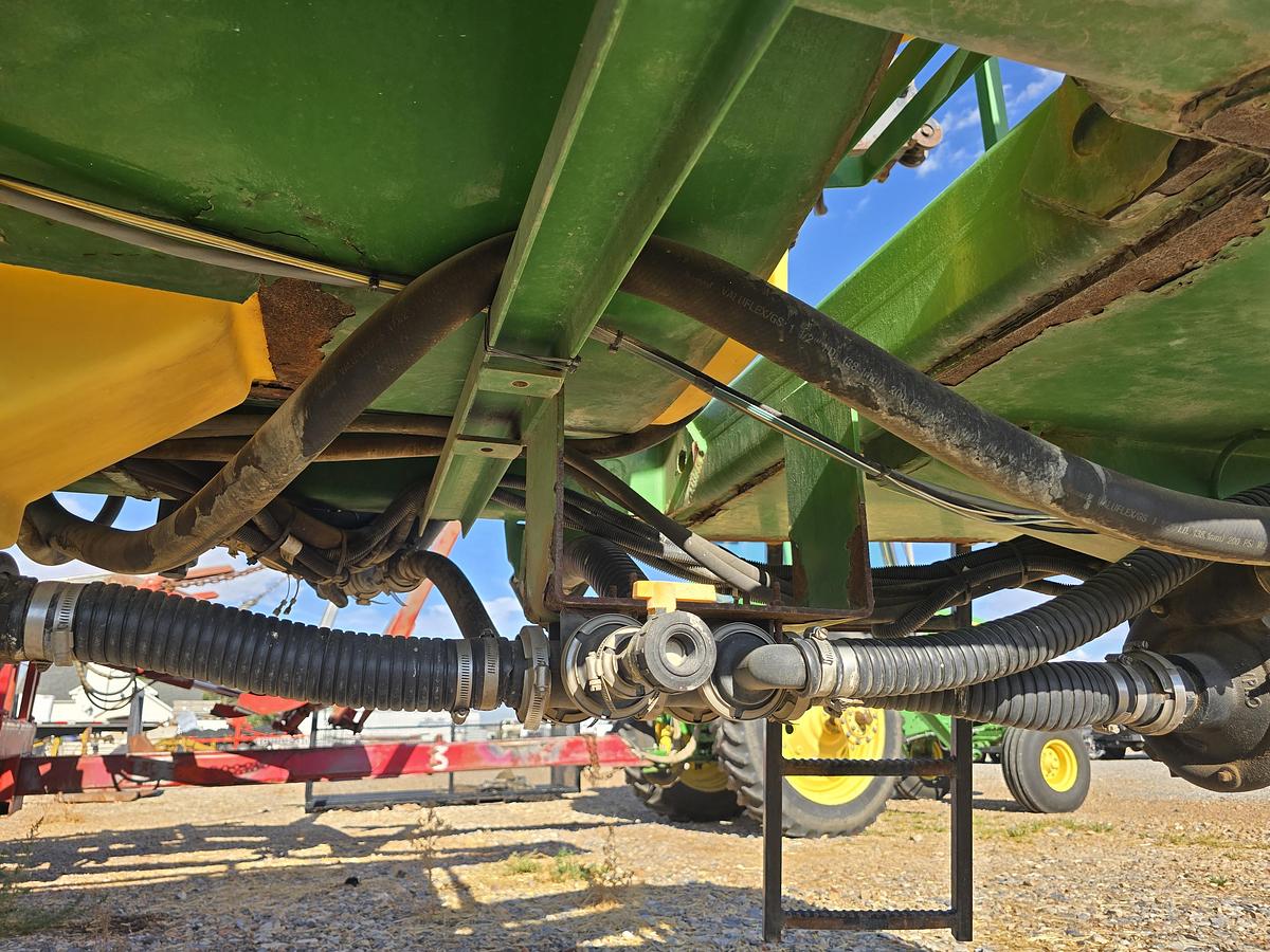 Used Schaben SF-8500 Sprayer w/ 90' Boom