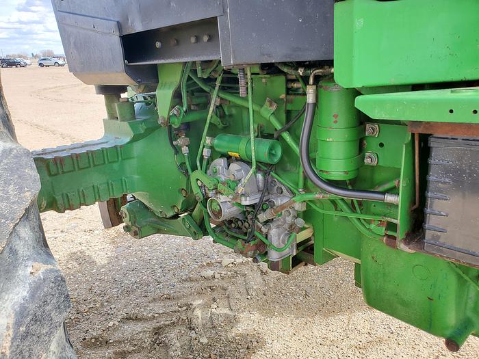 Used 1990 John Deere 4555 Tractor