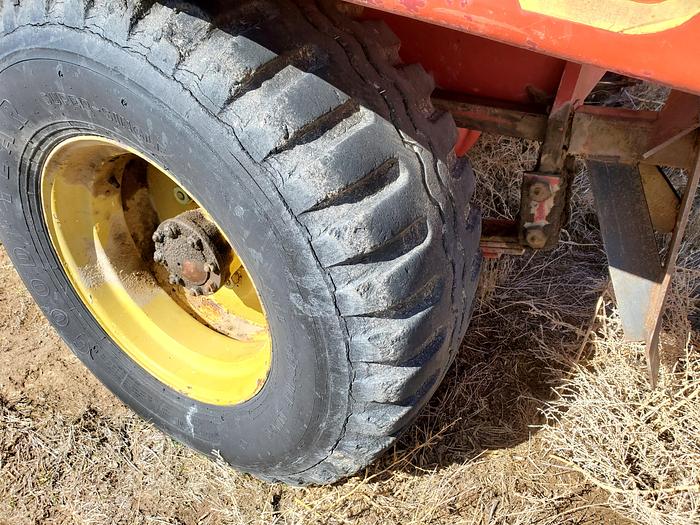 Used New Holland 1049 Balewagon