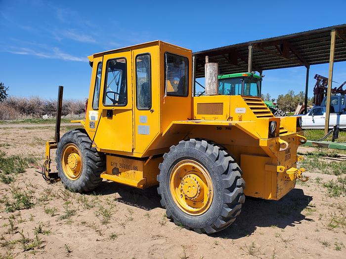 Used 1993 LiftKing 10R 6200 Telehandler