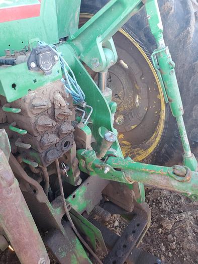 Used 2000 John Deere 8410 Tractor