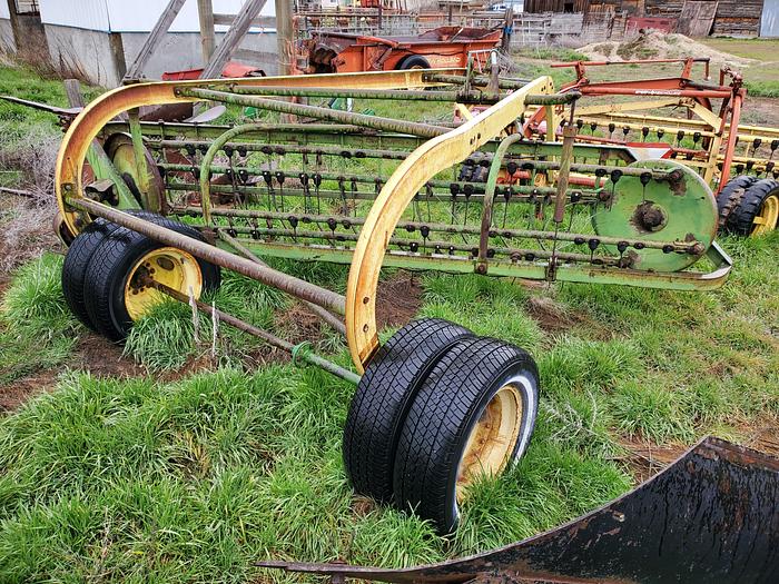 Used John Deere 896 Hay Rake