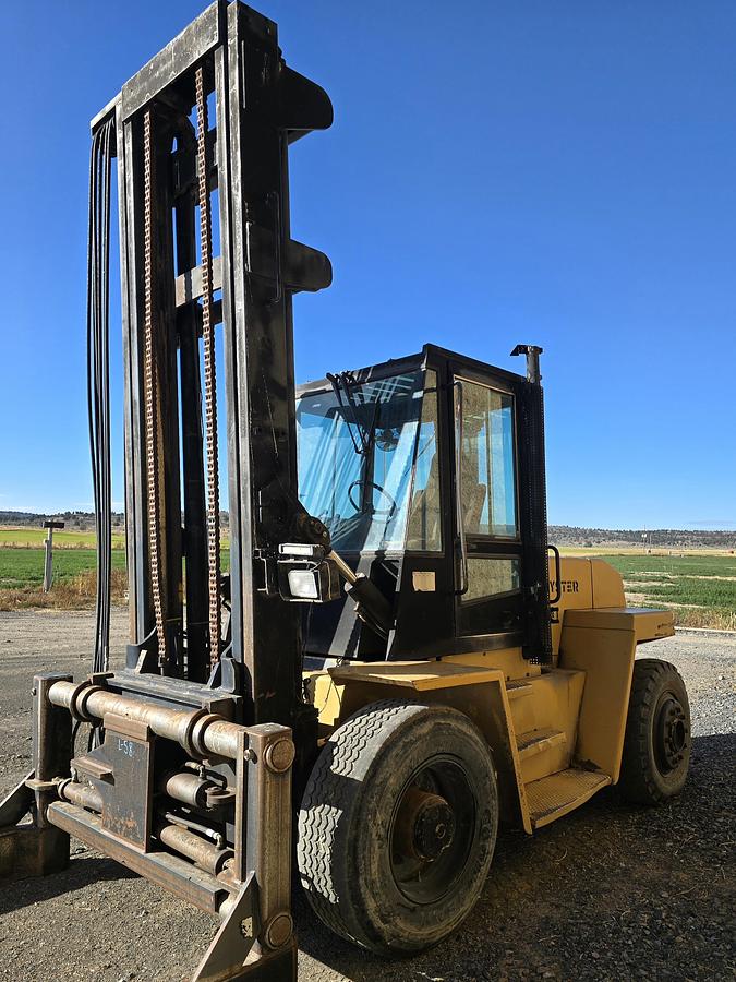 Used Hyster H210XL Hay Squeeze