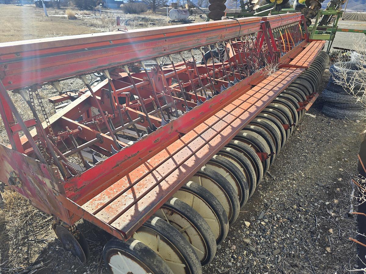 Used 24' International Grain Drill
