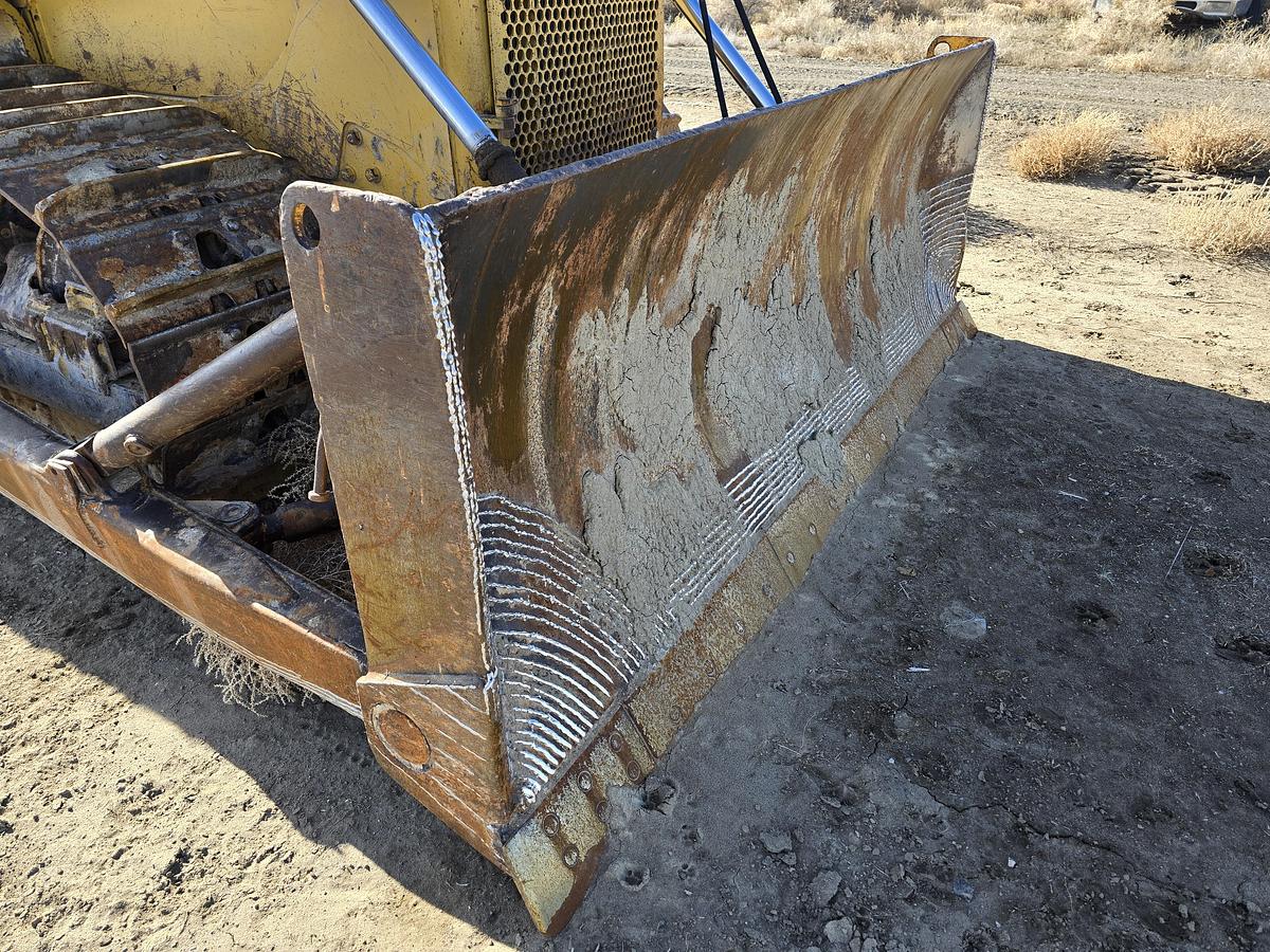 Used Caterpillar D6D Dozer