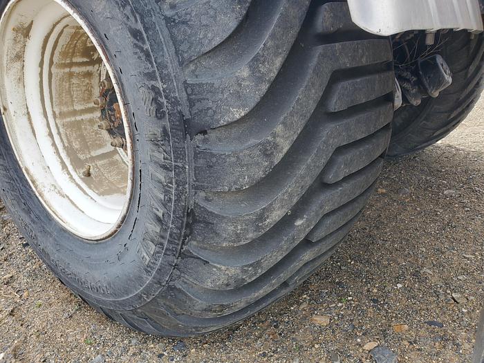 Used 2008 Stinger 6500 Bale Stacker