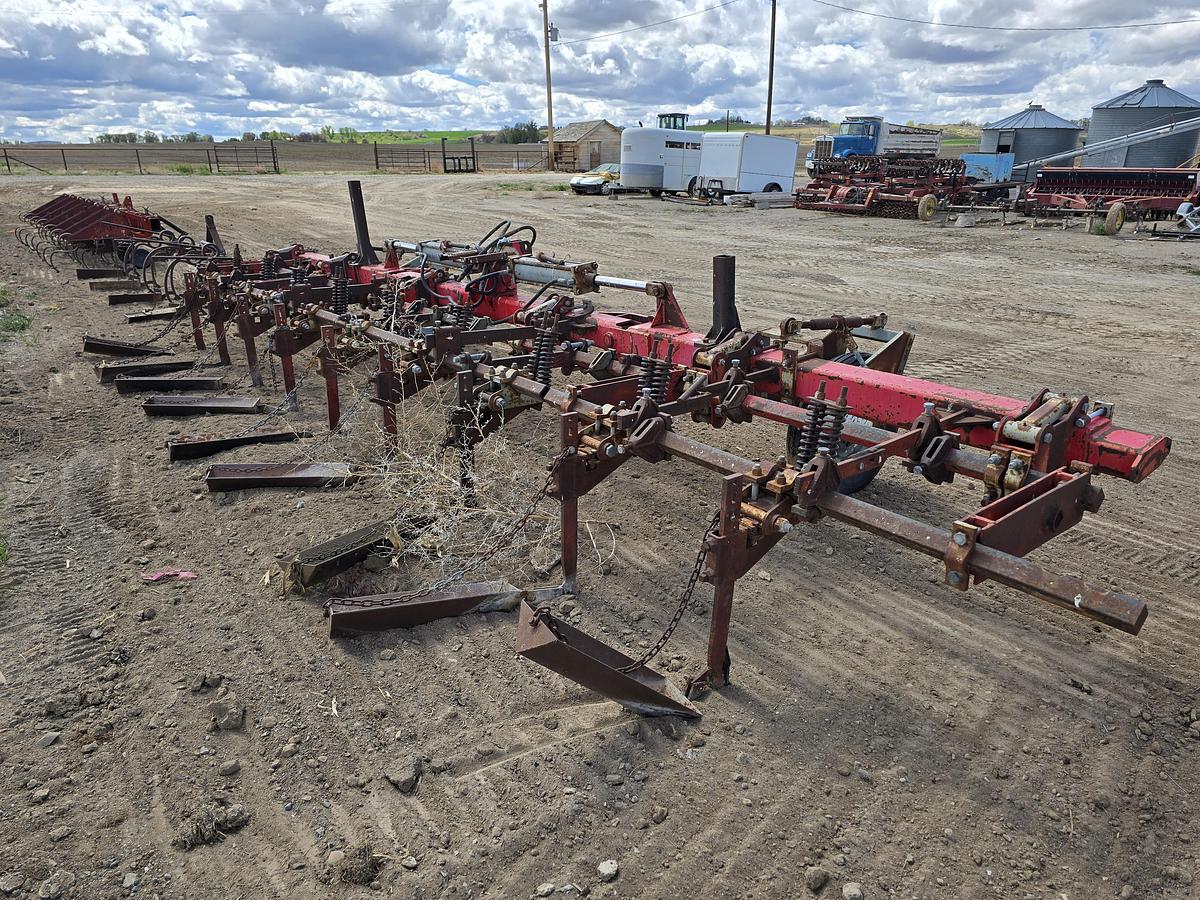 Used 25' Fabco  Folding Currugator Toolbar