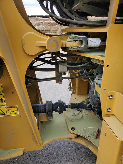 Used 2022 Caterpillar 910 Wheel Loader