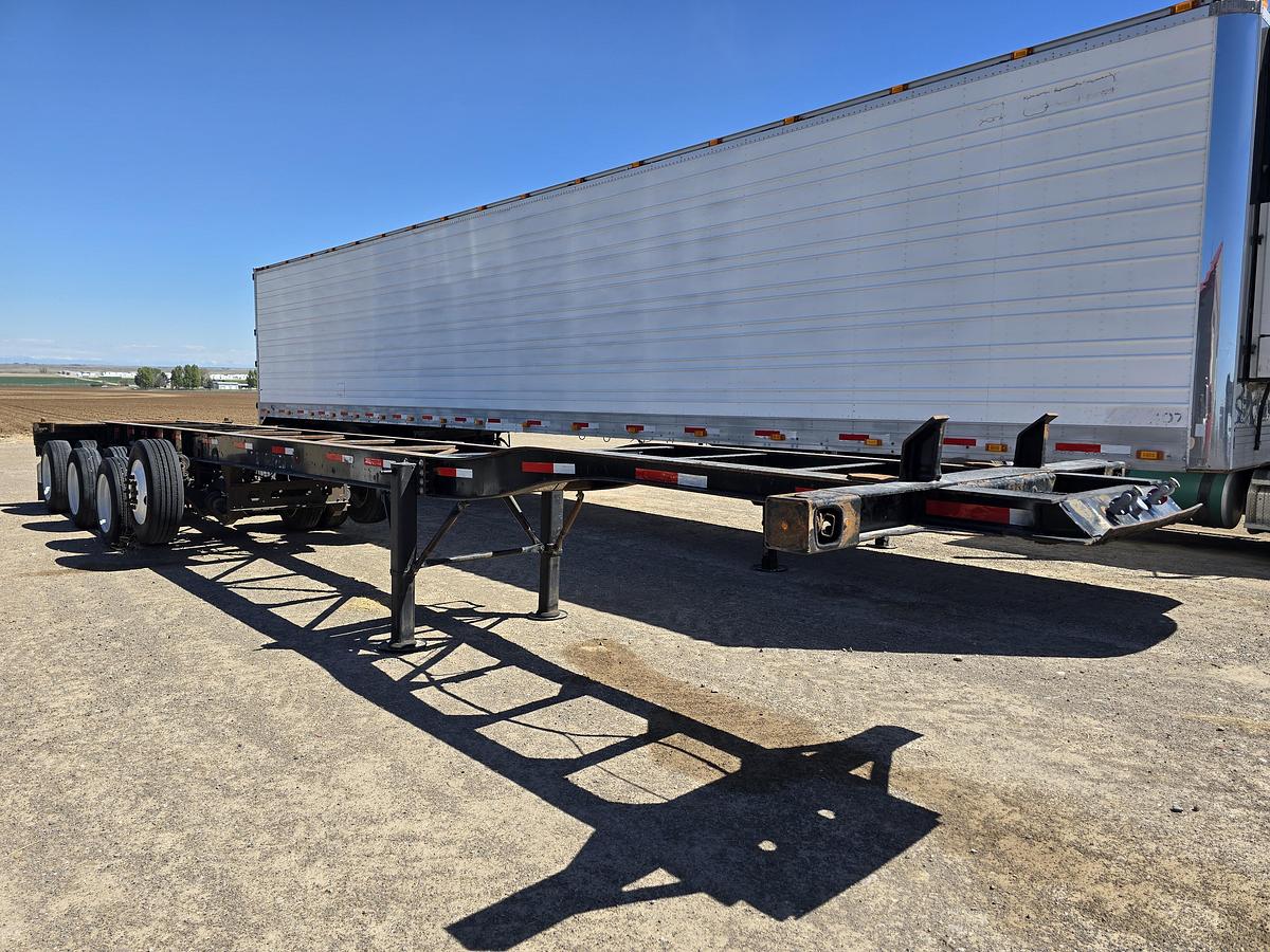 Used 40' Pratt Container / Chassis Trailer - 4 Axle