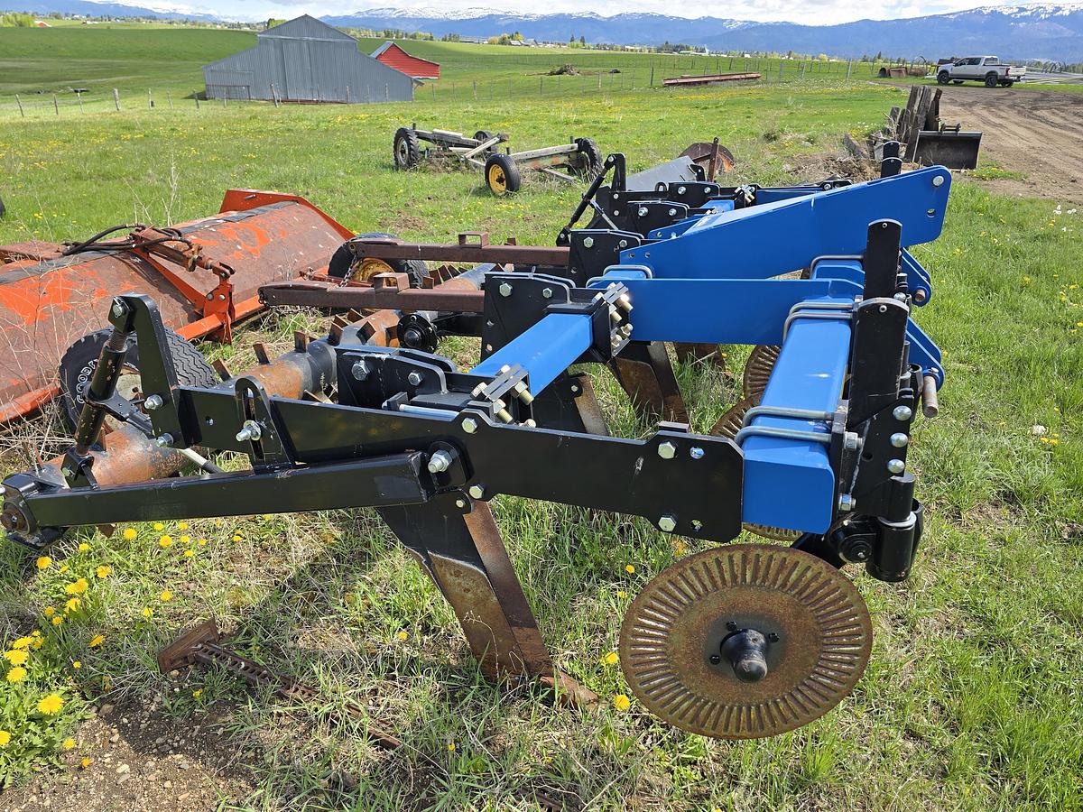 Used Blu-Jet Sub Tiller II Ripper - 5 Shank