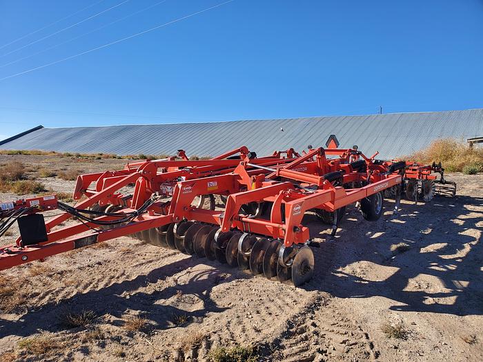Used 2017 Kuhn 4855 Disk Ripper - 11 Shank