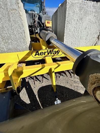 Used 2014 30' Aerway AWFS300 Aerator