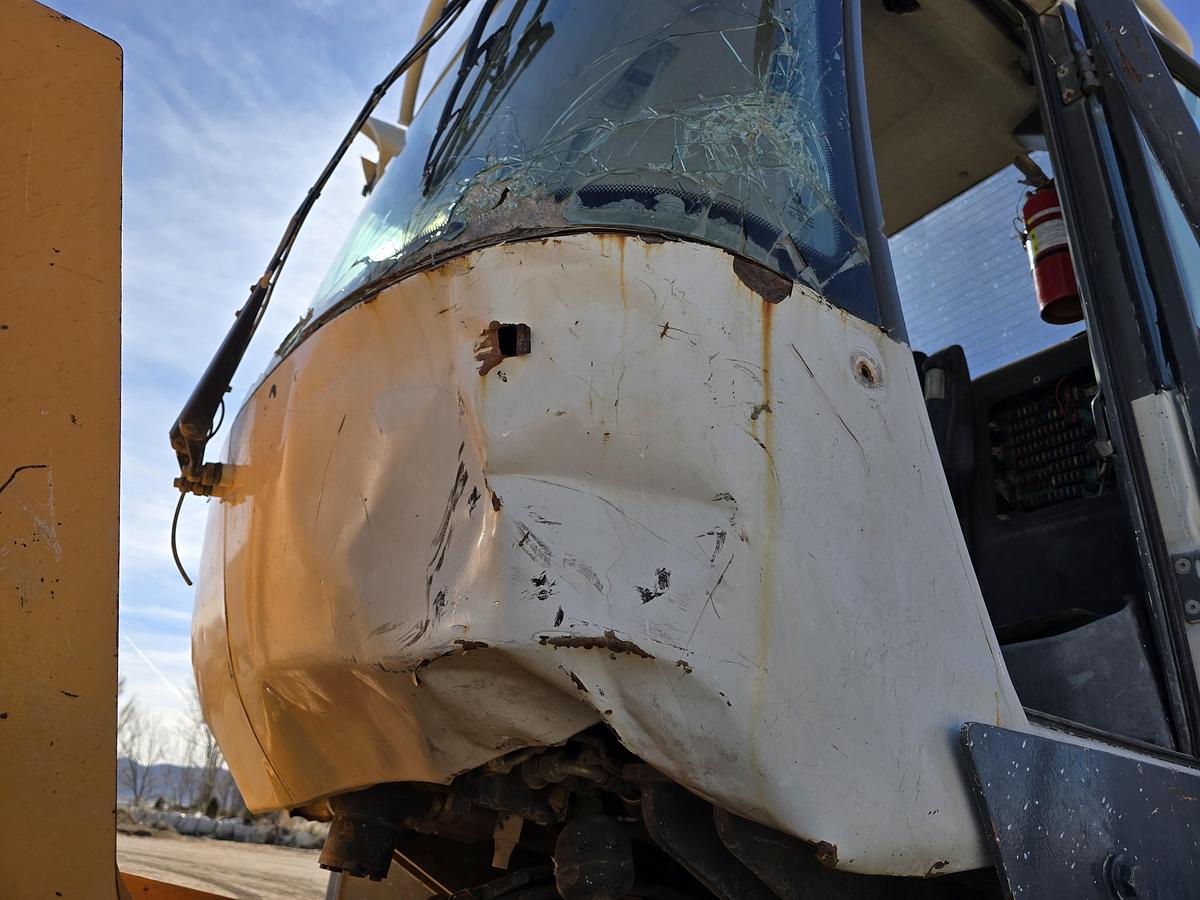 Used 2014 Liebherr L550 Wheel Loader