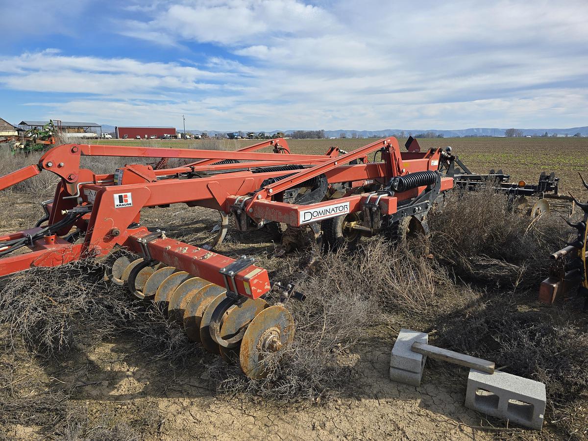 Used Krause 4850-15 Disk Ripper - 7 Shank