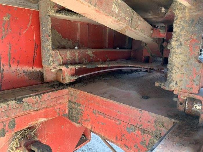 Used Freeman 370T 14X22 Chambered baler