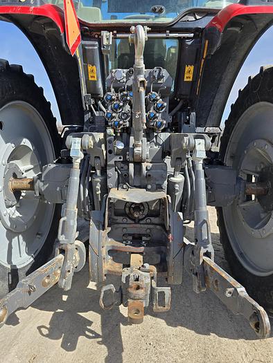 Used 2012 Massey Ferguson 8670 Tractor ** GOING TO AUCTION **