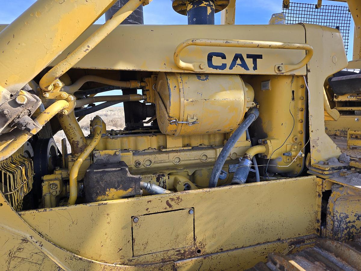 Used Caterpillar D6D Dozer