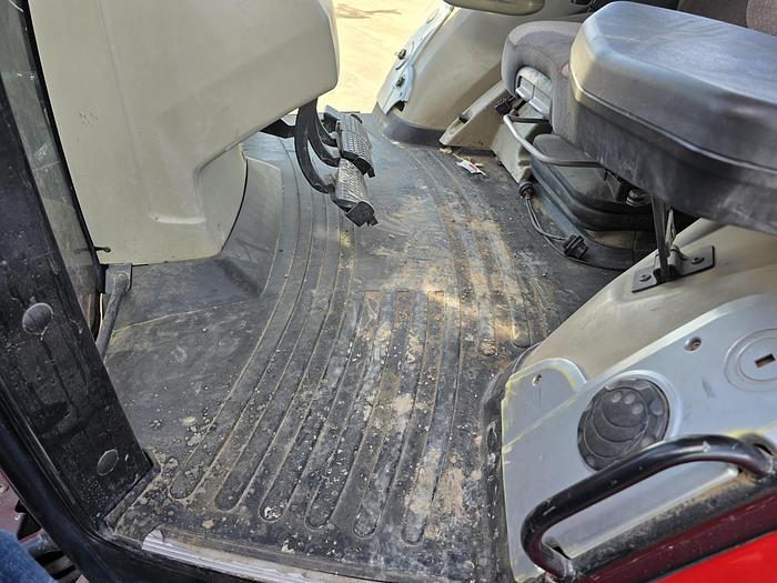 Used 2012 Massey Ferguson 8670 Tractor ** GOING TO AUCTION **