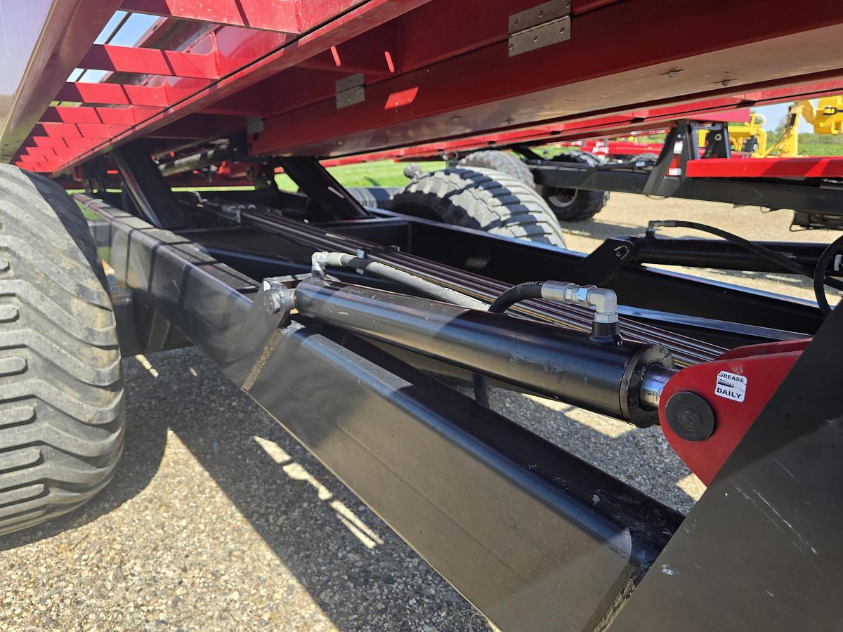 Used Mil-Stak PT/2016 Bale Stacker ** Factory Rebuilt **