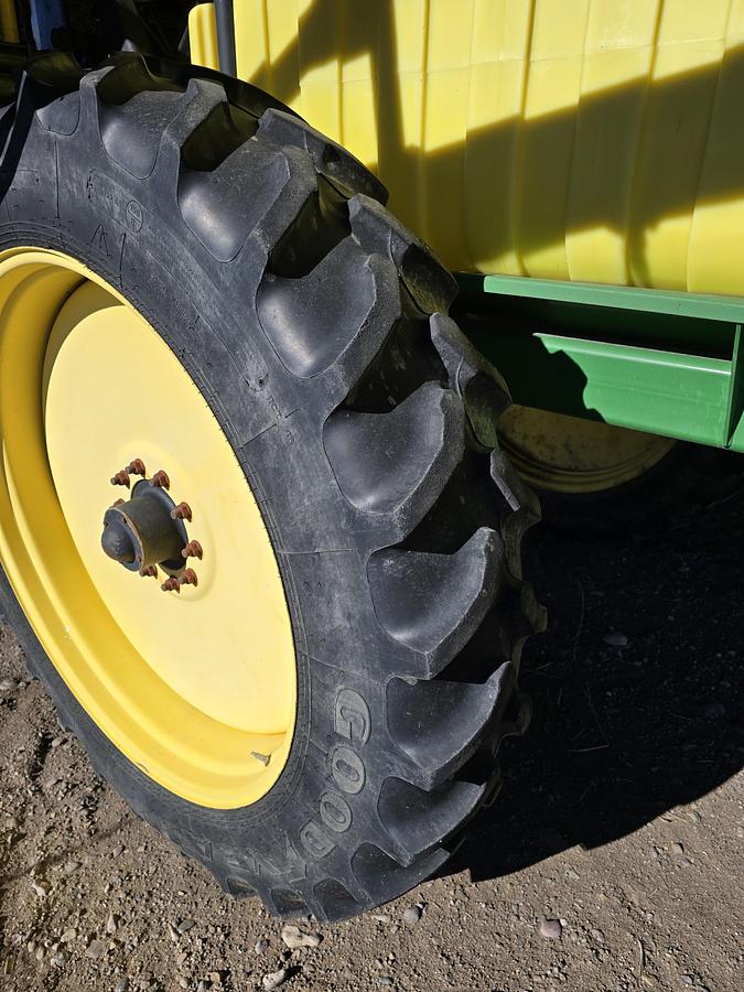 Used 75' Schaben 1250 Sprayer