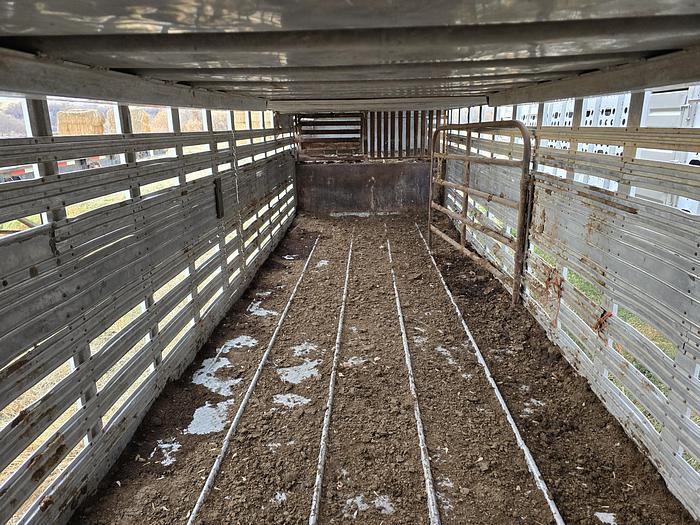 Used 1974 Wilson 42' Cattle / Livestock Trailer