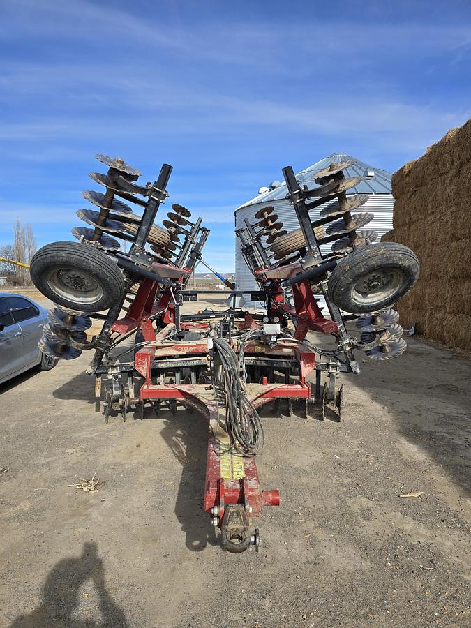 Used 2016 Case 335 Barracuda Vertical-Till Disk