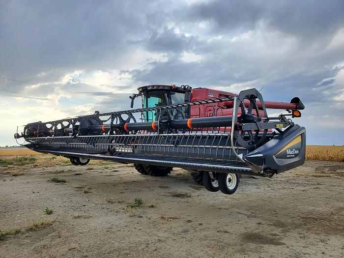 Used 40' Macdon D65-D Draper Header