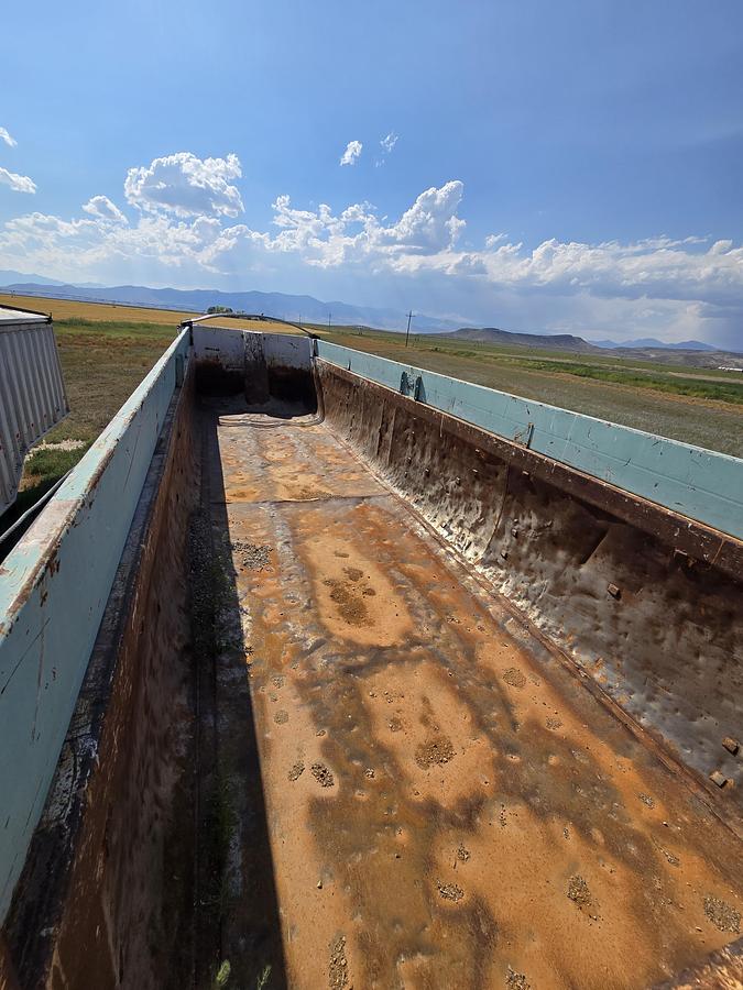 Used 30' Cherokee End Dump Trailer