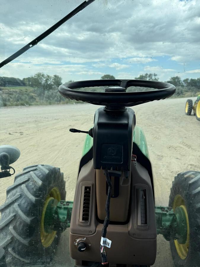 Used 2002 John Deere 8320 Tractor w/ 7500 hrs