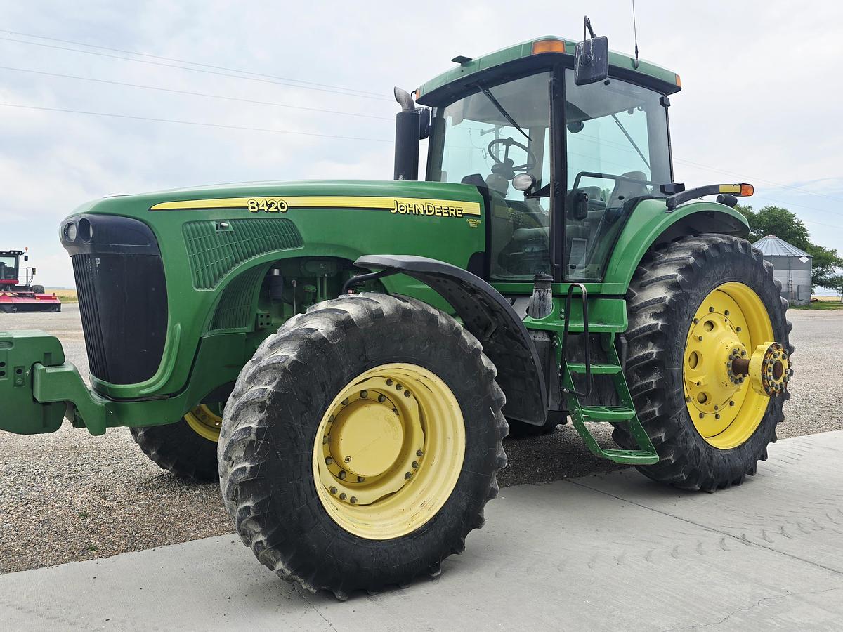 Used 2005 John Deere 8420 Tractor w/ 6000 hrs