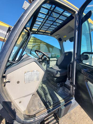 Used 2019 Caterpillar TH408D Telehandler